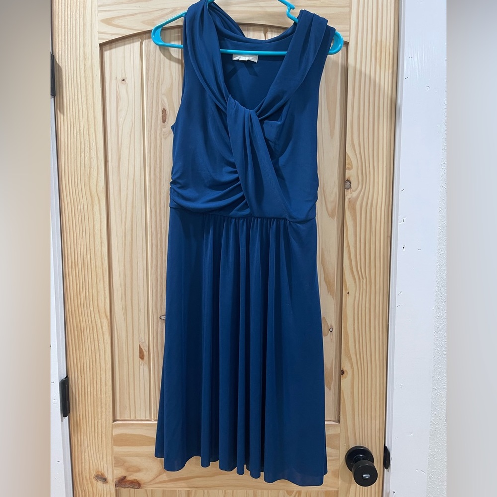Ann Taylor navy blue dress / size 4